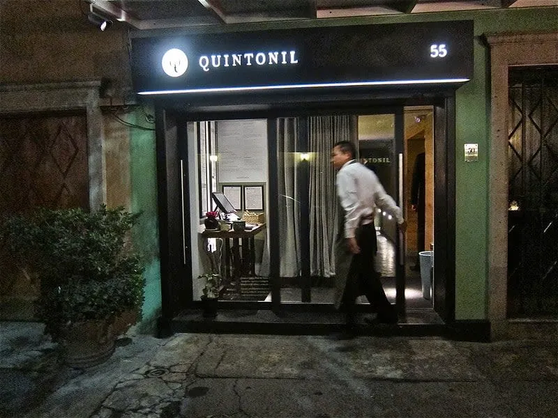 Mexico City restaurants near the airport