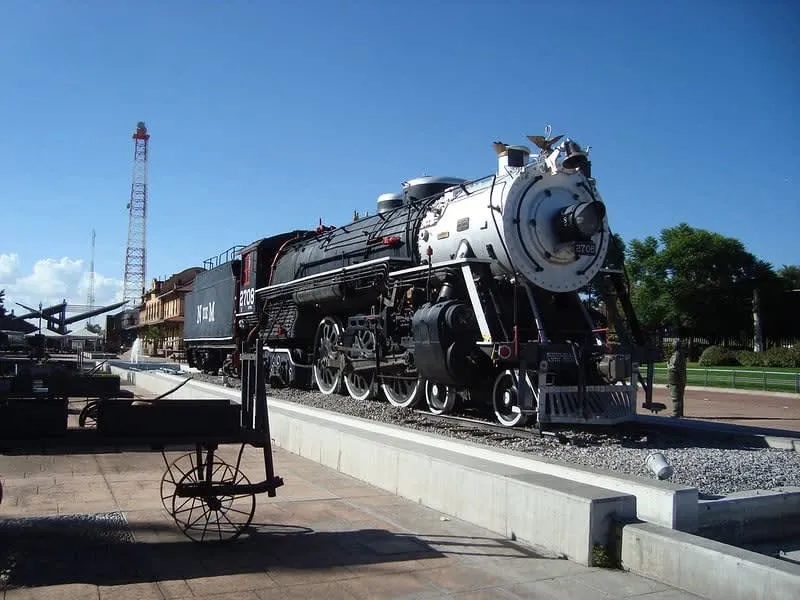 Tres Centurias rail complex in Aguascalientes with brick buildings and open walkways