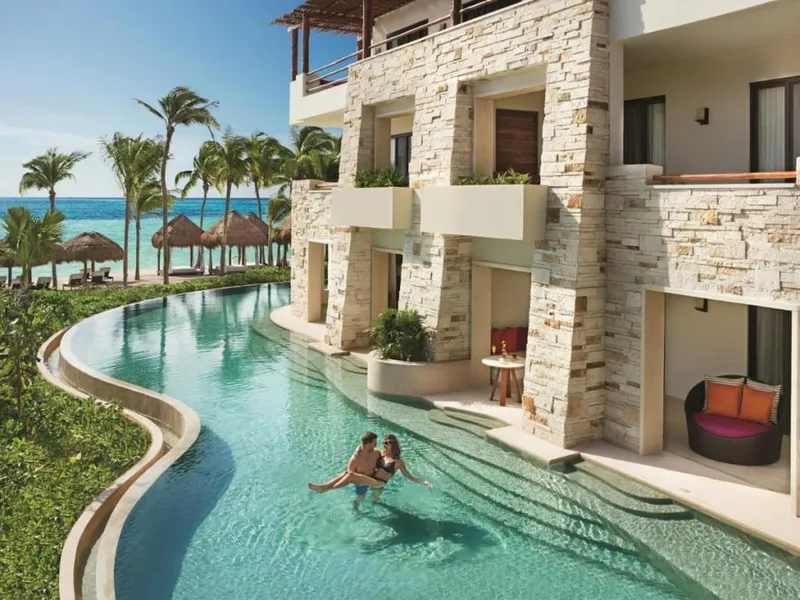 Akumal hotel area in August with quiet Riviera Maya beach-base planning