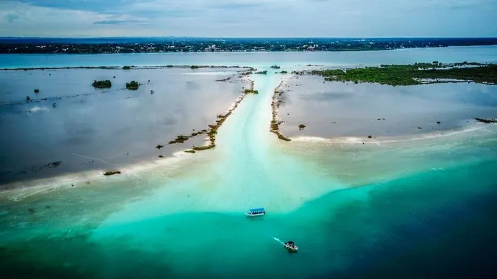 Bacalar in December: Weather, Lagoon & Trip Tips