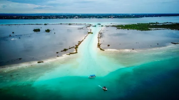Bacalar in May: Weather, Lagoon Tips & Sargassum