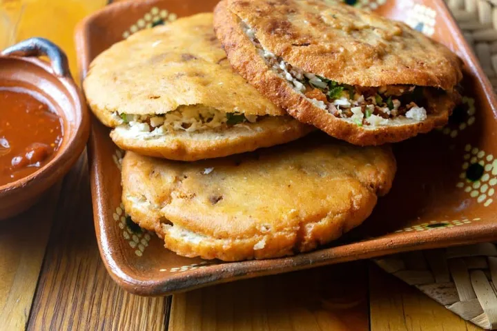 What Are Bocoles? The Huasteca Corn Cakes Worth Planning a Breakfast Around