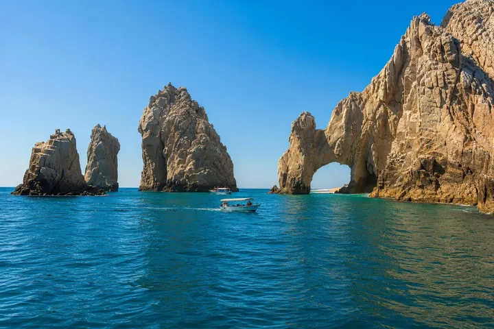 Cabo San Lucas in November: Weather, Whales & Tips