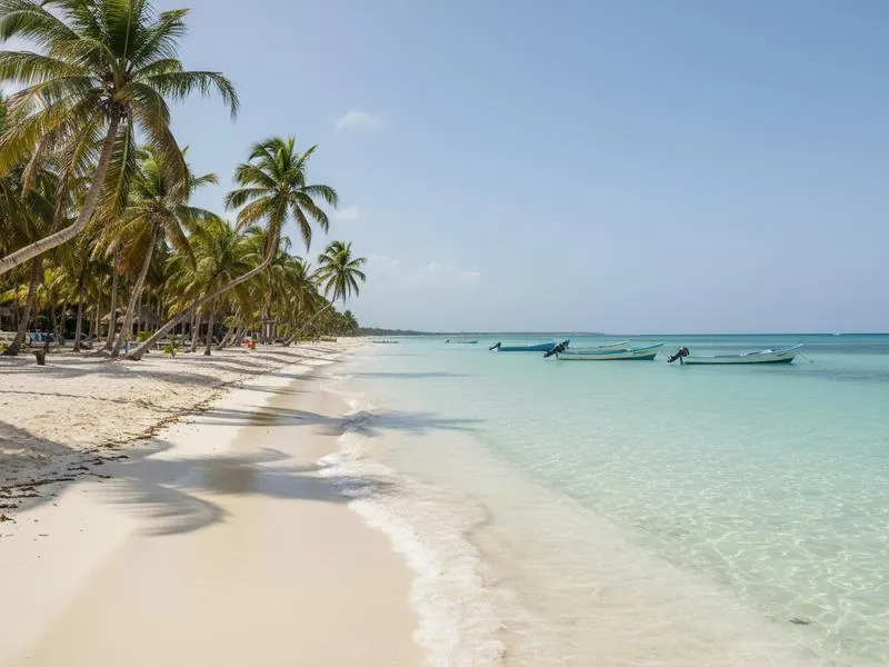 Campeche Gulf Coast sunset during February trip planning compared with Mérida, Bacalar, and Tulum