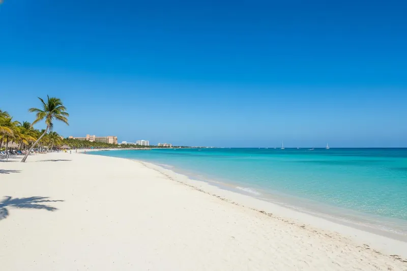 Caribbean beach in Cancun with turquoise water and white sand