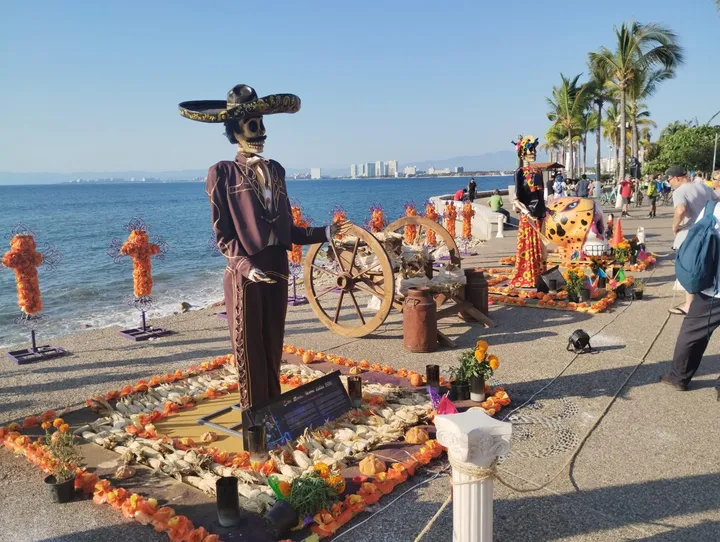 Day of the Dead in Mexico 2026: Dates, Traditions & Best Places to Celebrate