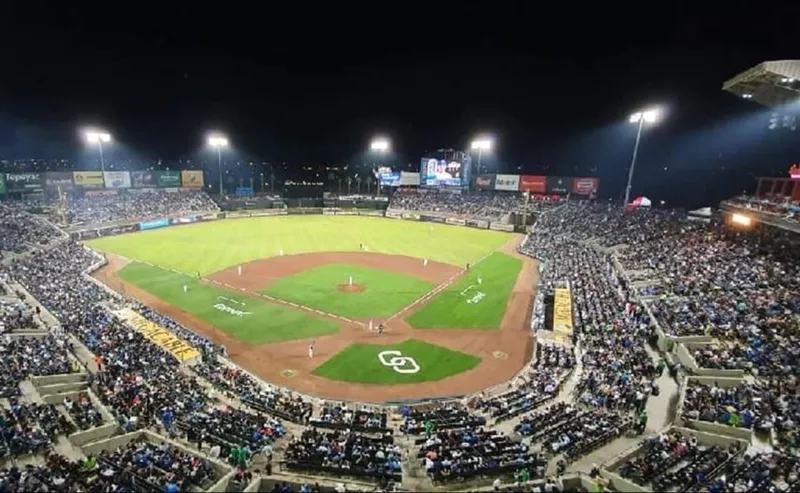 Yaquis de Obregón baseball stadium in Ciudad Obregón during the November season