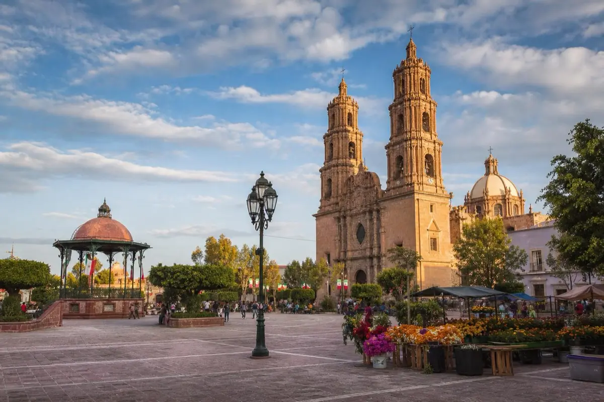 Dolores Hidalgo in November: Weather, Wine & Music