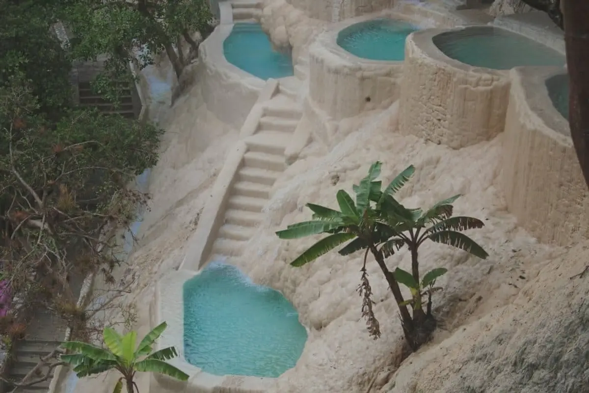 Las Grutas de Tolantongo&#8217;s Natural Hot Springs: A Soothing Escape
