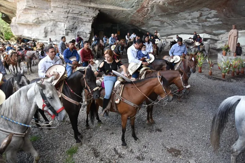 Colorful Guanajuato City streets, useful for comparing October cultural city trips