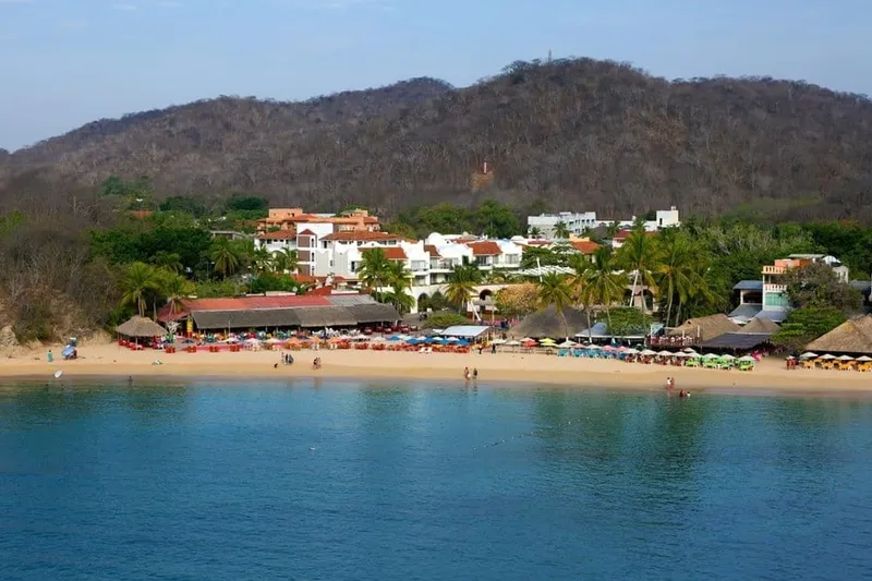 Huatulco in November with sunny Oaxaca coast bays, warm water, and early dry-season beach weather
