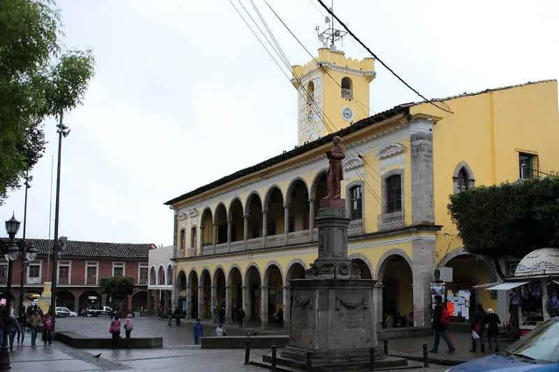 Historic Municipal Palace with arched balconies in Huauchinango