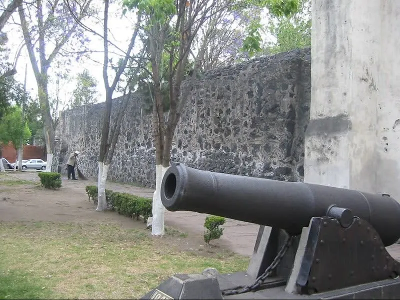 Former convent courtyard at the National Museum of Interventions