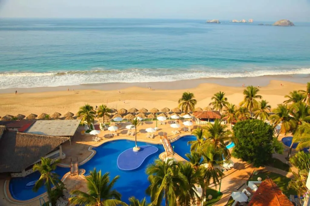 el palmar beach — Beaches In Ixtapa Zihuatanejo