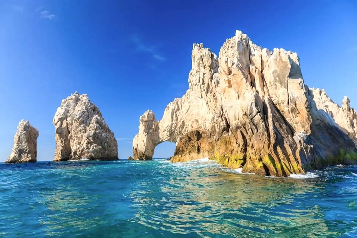 Loreto in November 2026: Weather & Whale Season