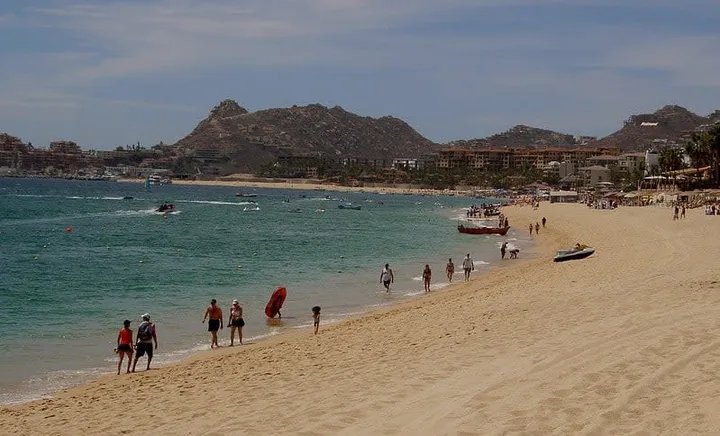 Los Cabos in July 2026: Too Hot or Still One of Mexico's Smartest Summer Beach Picks?