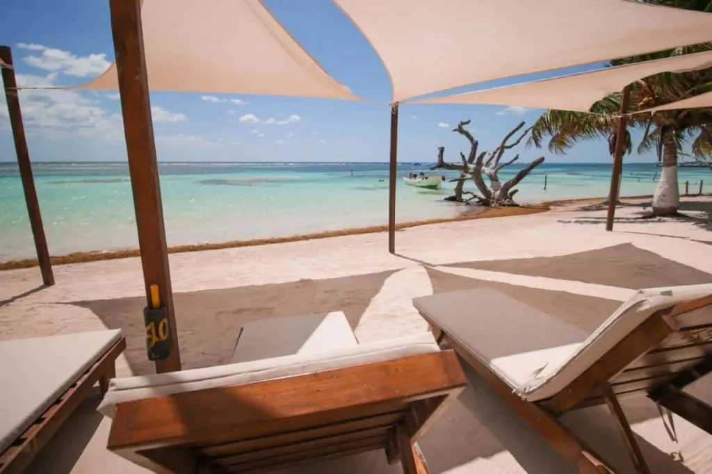 mahahual beach club — Mahahual Beach Mexico