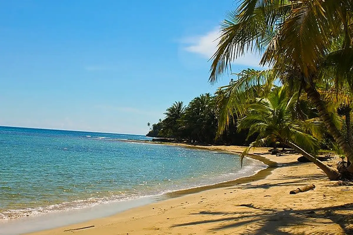 Manzanillo in June: Weather & Travel Tips