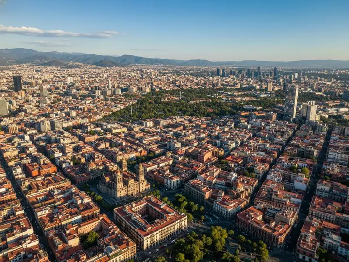 How to Get from Oaxaca to Mexico City in 2026: Flight, Bus, Car or Shuttle