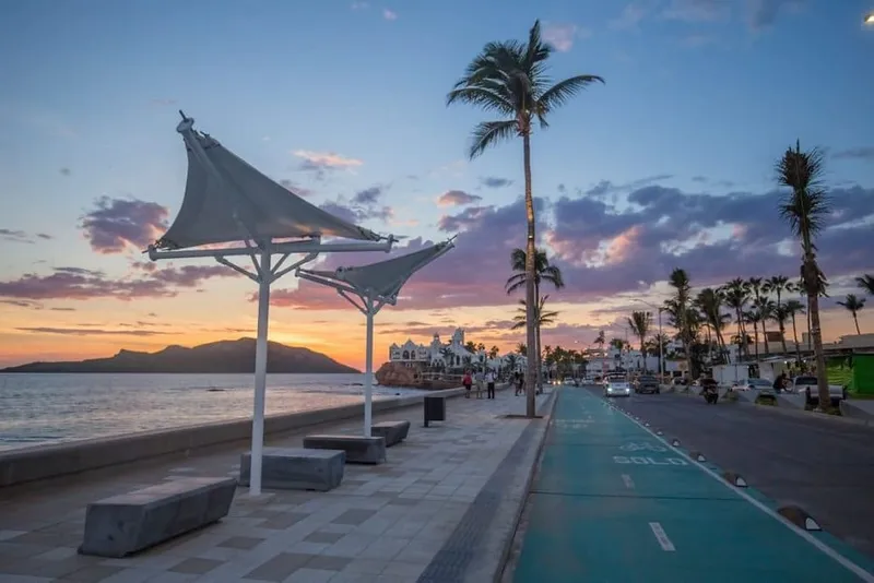 Mazatlán Malecón beside the Pacific during a humid September morning