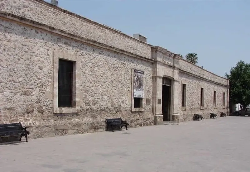 Low-rise streets and spring shade in Monclova city center during March