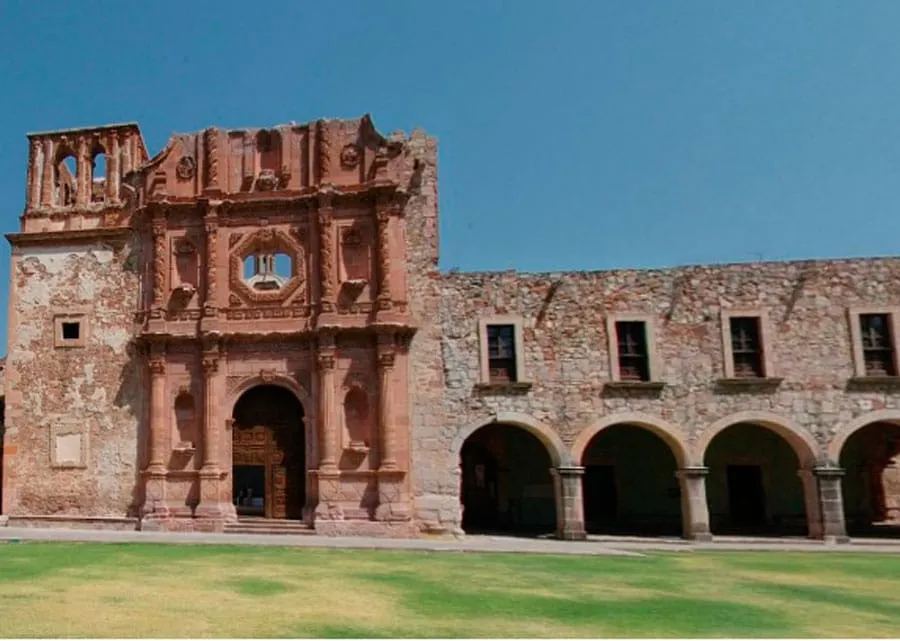 Arched courtyard at the Rafael Coronel Museum in Zacatecas