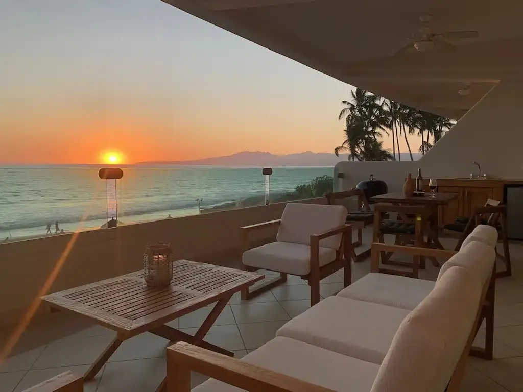 Bahía del Sol apartment-style resort buildings near the Nuevo Vallarta shore