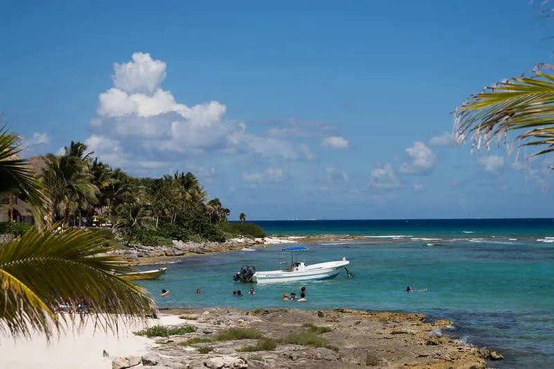 Paamul beach cove with reef water and a quiet Riviera Maya shoreline