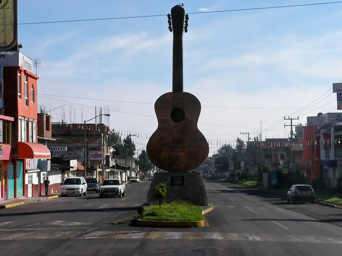 Musical Mastery in Michoacan: The Story of Paracho&#8217;s Guitar Craftsmen