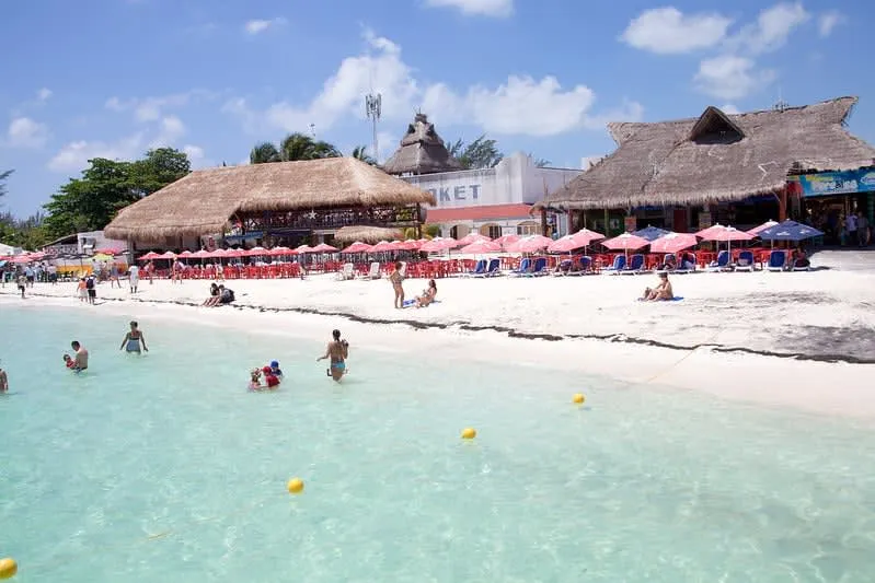 Playa Tortugas in Cancun with calm swimming water and hotel-zone access