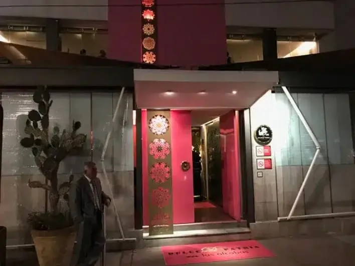 Dulce Patria restaurant dining room in Polanco