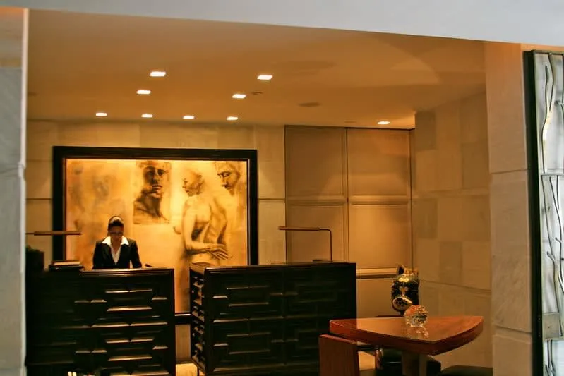 Las Alcobas boutique hotel entrance in Polanco