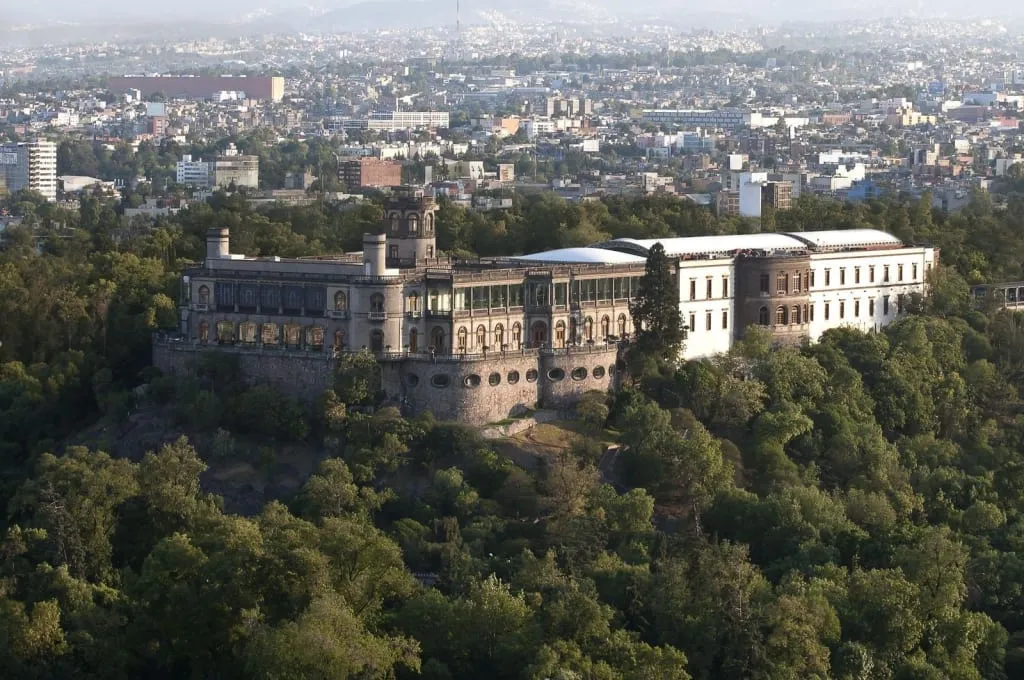 Grand Fiesta Americana Chapultepec hotel exterior