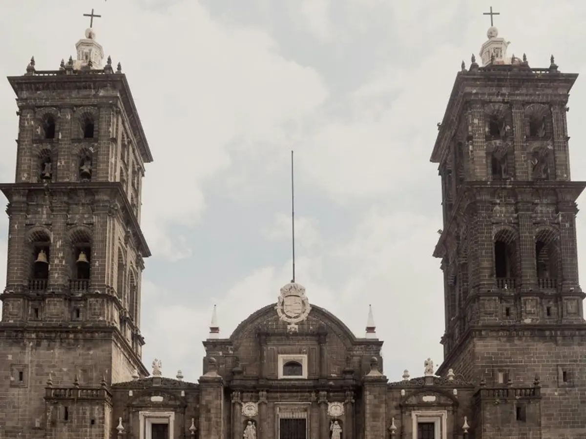 Puebla State Guide 2026: UNESCO City, Volcanoes & Cuisine