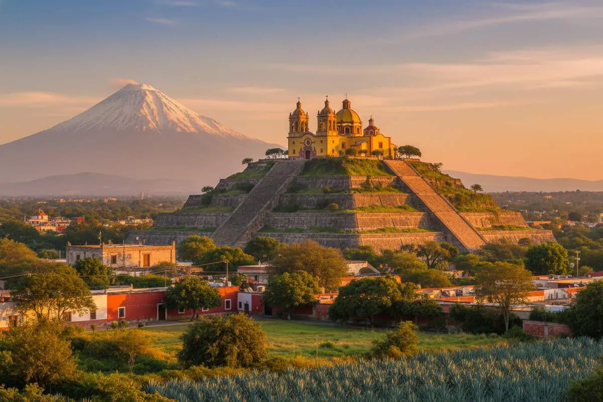 Puebla in July 2026: Rain, Mole & Cholula