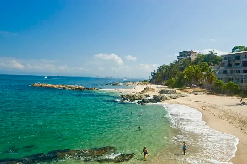 Conchas Chinas beach in Puerto Vallarta during April without Caribbean sargassum risk