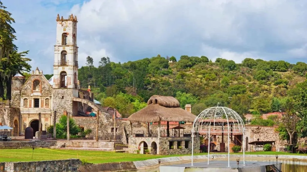 Romantic Getaways Mexico City Huasca Ocampo