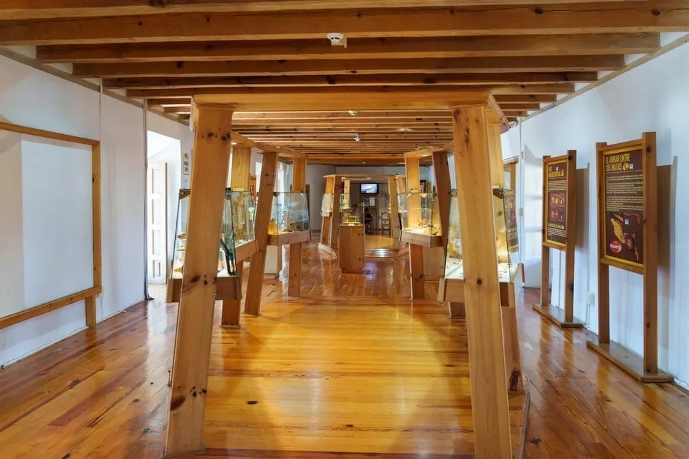 Amber and jade display cases inside a Chiapas museum