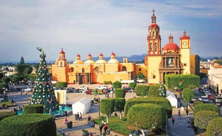 San Juan del Río, Querétaro: Opal Markets, Wine Trails & Complete Guide (2026)