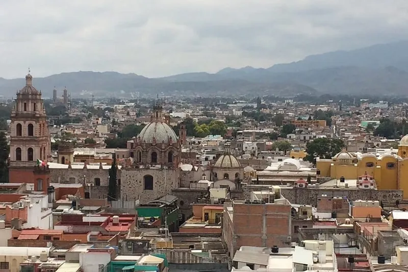 San Luis Potosi in March for comparing Real de Catorce with nearby highland city routes