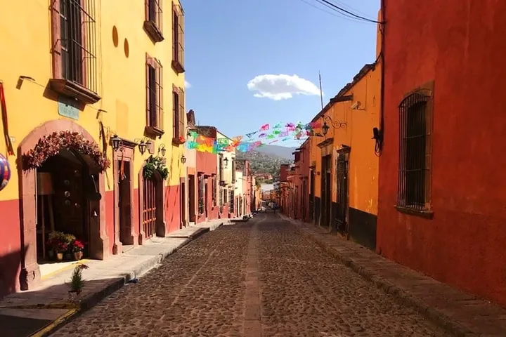 San Miguel de Allende in January: Weather, Crowds & Tips