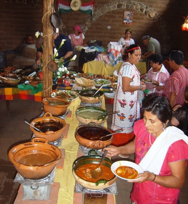 Traditional Chiapas market food stalls in San Cristóbal de las Casas with regional ingredients and prepared dishes