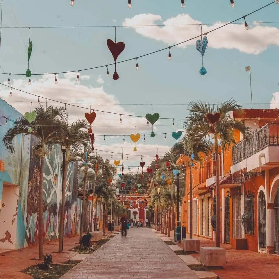 Yucatecan culture mural showing local traditions in downtown Tekax