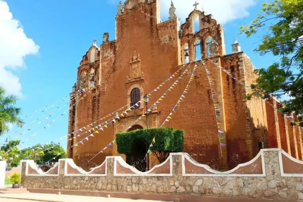 San Juan Bautista parish facade beside Tekax's central plaza