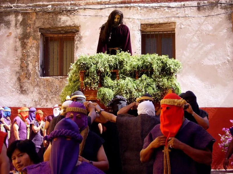 Jardín de la Unión plaza covered with thousands of flowers for the Day of Flowers (Viernes de Dolores) celebration in Guanajuato