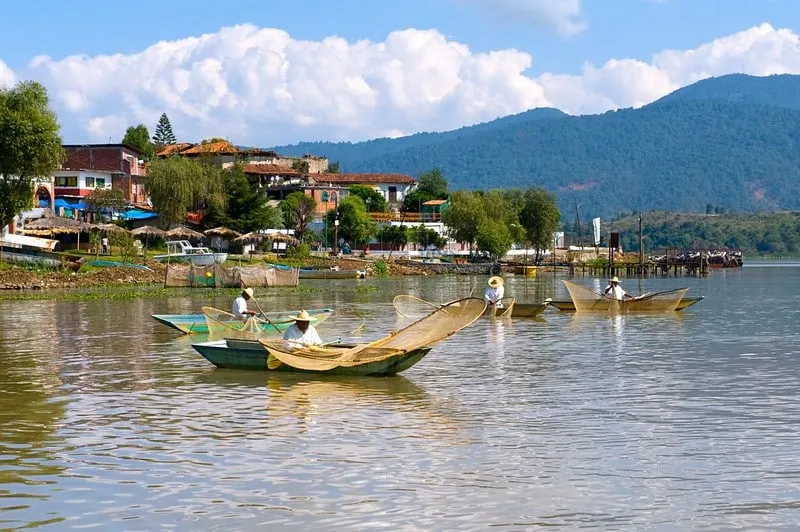 Lake Patzcuaro as a September day trip or alternative to staying in Morelia