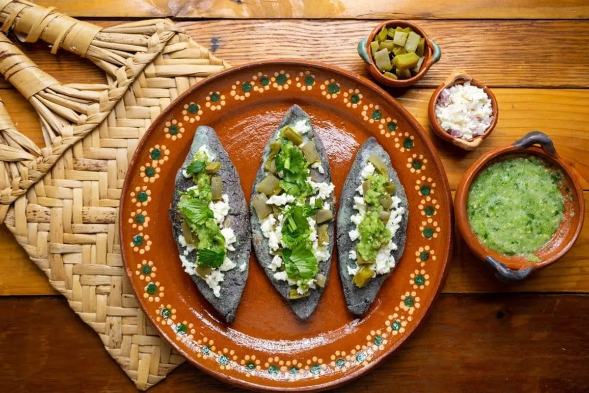 Tlacoyos: The Savory Delight That&#8217;s Redefining Mexican Street Food