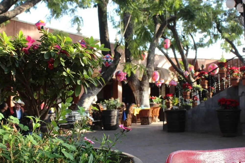El Parián in Tlaquepaque during a November evening in Jalisco