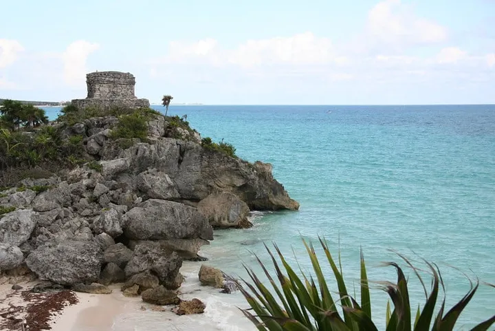 Where Is Tulum, Mexico? Location, How to Get There & What to Know (2026)