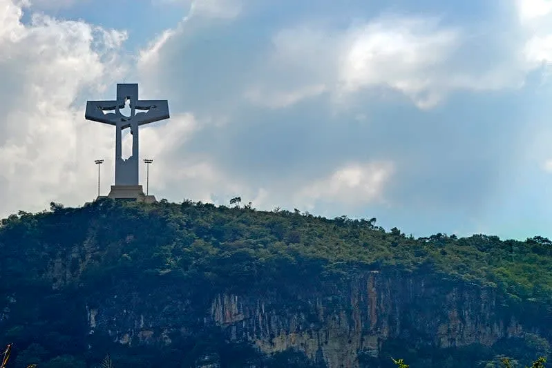 Glorious Christ of Copoya monument overlooking Tuxtla Gutierrez